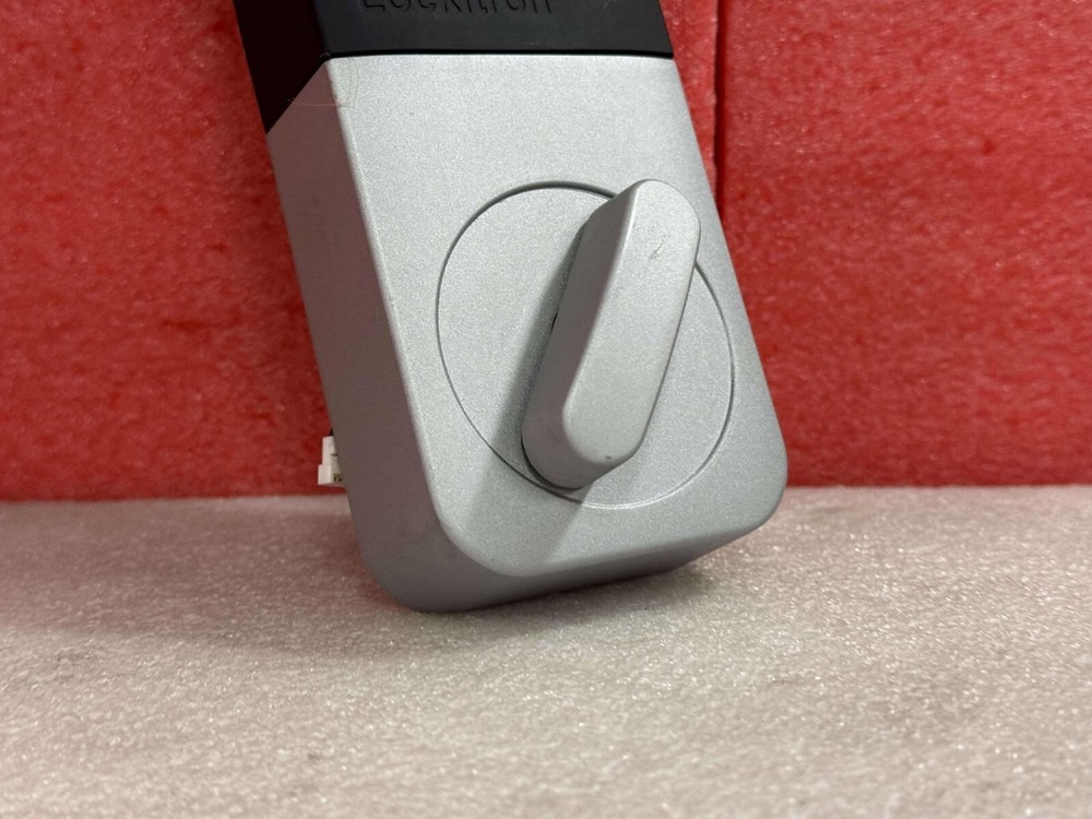 LOCKITRON TRON201QS BOLT KEYLESS SMARTRPHONE DOOR LOCK