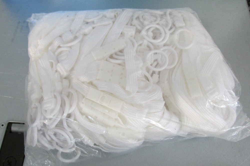 Qty. 25-BRADY WHITE 3/8'' FLAT Lanyards BREAKAWAY PLASTIC SPLIT RING 2137-3658