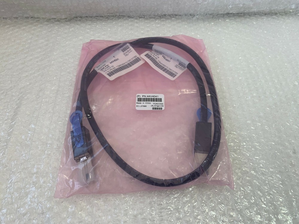 Foxconn IBM 44V4041 L37868 pSeries External SAS Black