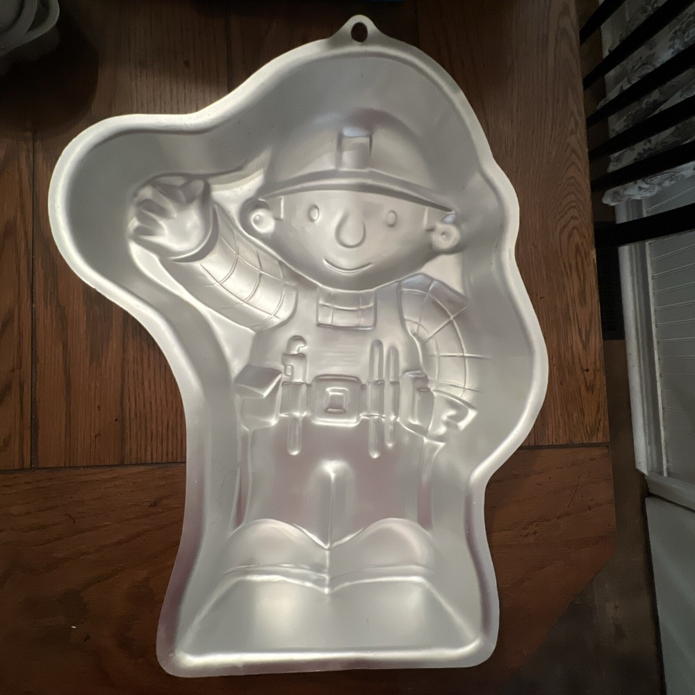 Wilton 2002 BOB THE BUILDER Cake Pan 2105-5025 Excellent Condition