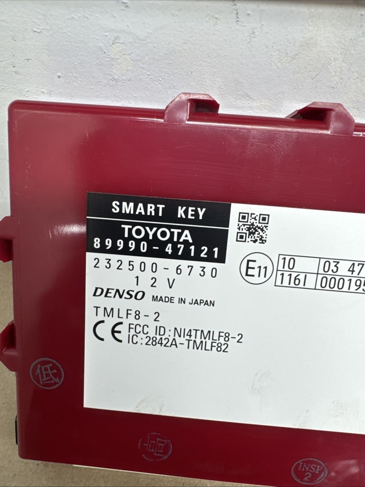 2012-2015 TOYOTA PRIUS GENUINE KEYLESS IGNITION SMART KEY CONTROL MODULE OEM