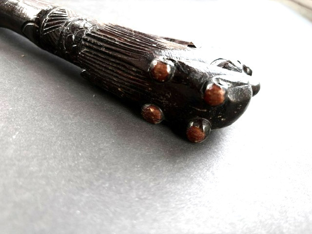 WW2 CARVED WOOD LION HANDLE SWAGGER STICK