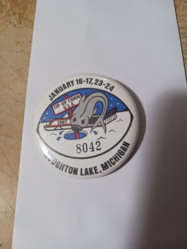 1982 Tip up Town Houston Lake  Mi