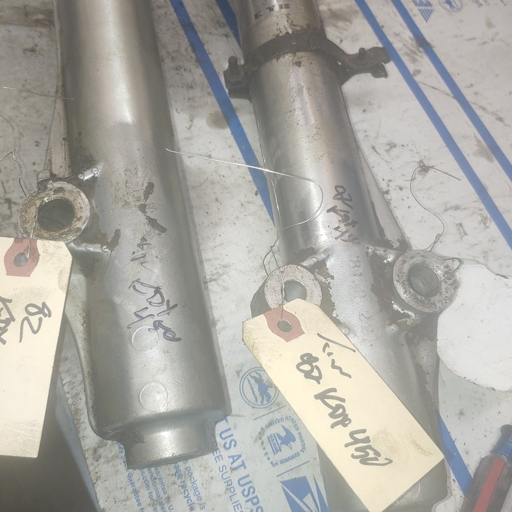 982 KDX450 front fork tubes with clamps TIM