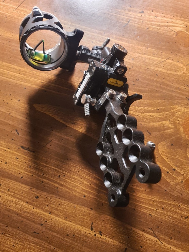 Trophy Ridge React Alpha .019 RH 1-Pin Bow Sight, Black (AATS2011R19)