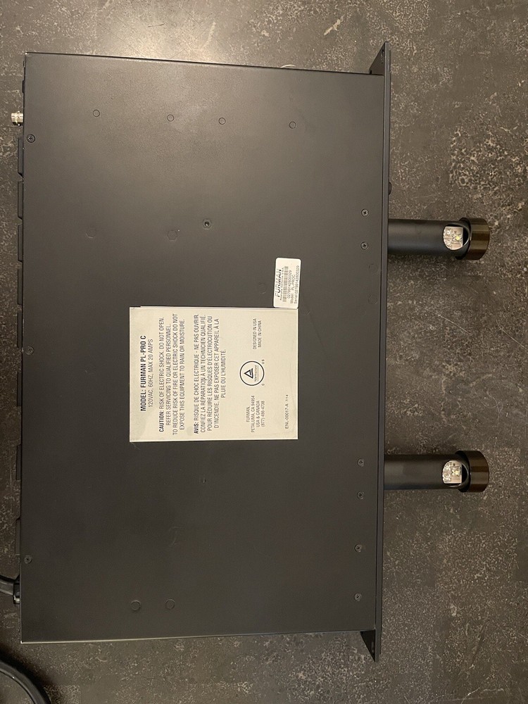Furman PL-PRO C Power Conditioner with Voltmeter (Used)