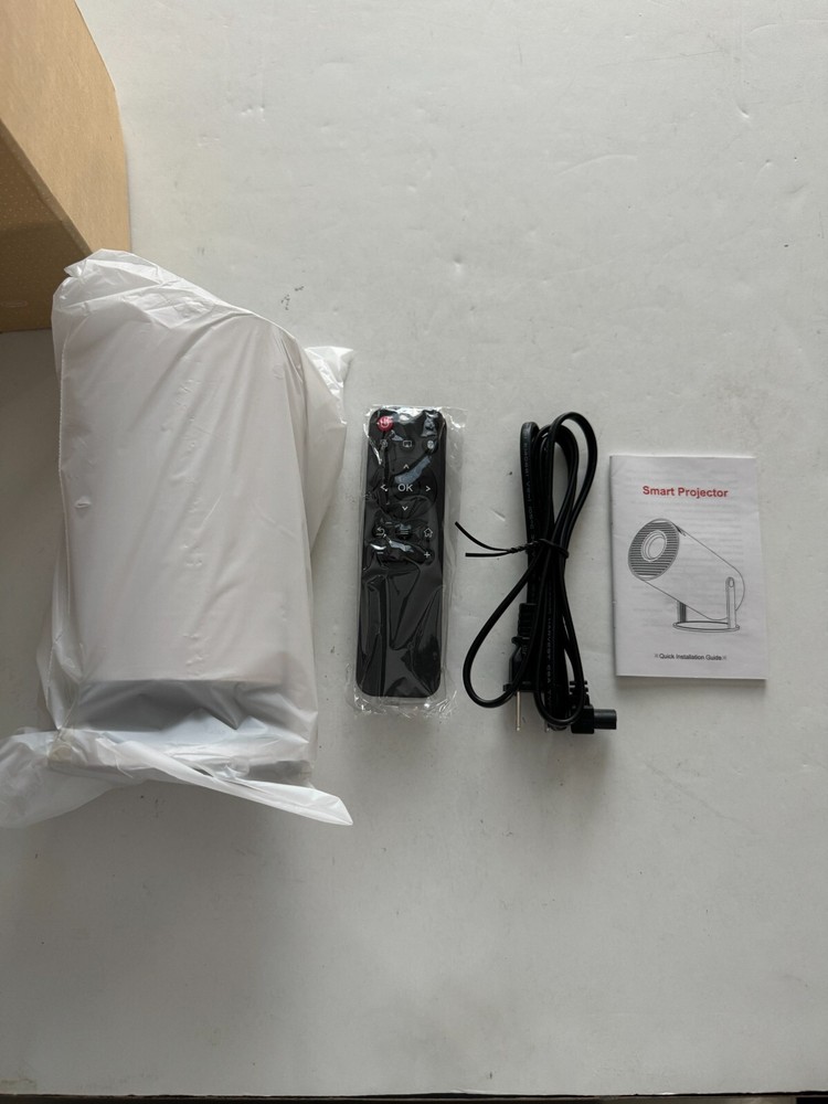 Magcubic Ultra HD High Dynamic Range Projector