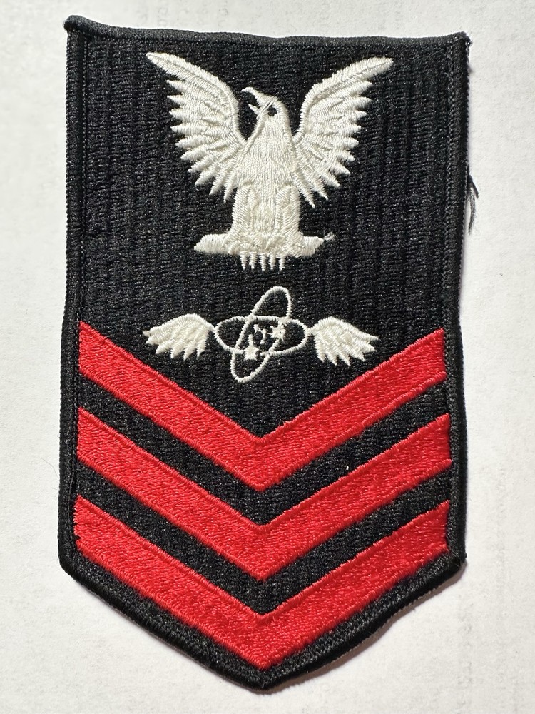 US Navy Aviation Electronic Technician 1st Class Rank Embroidered Patch NOS