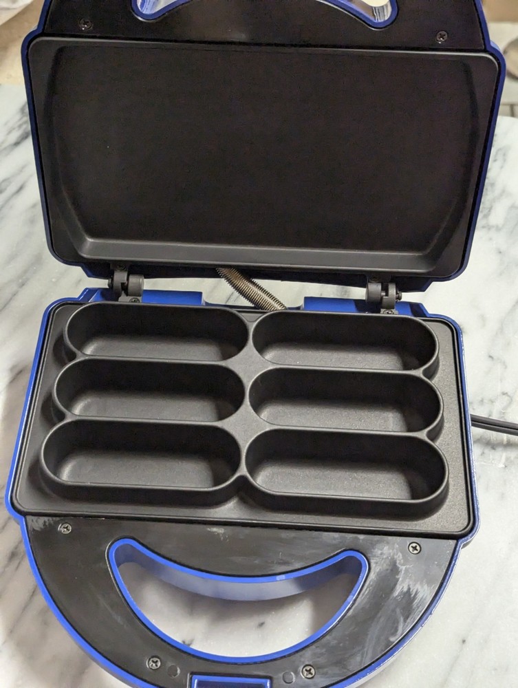 Hostess Twinkies Maker Easy Snack Maker, Smart Planet Model HOST-1TW cupcake