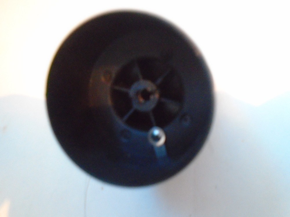 SPARE SPOOL FOR AVANTI 300RD HYPERACTIVE REEL USED LINE LOADED / PUSH BUTTON