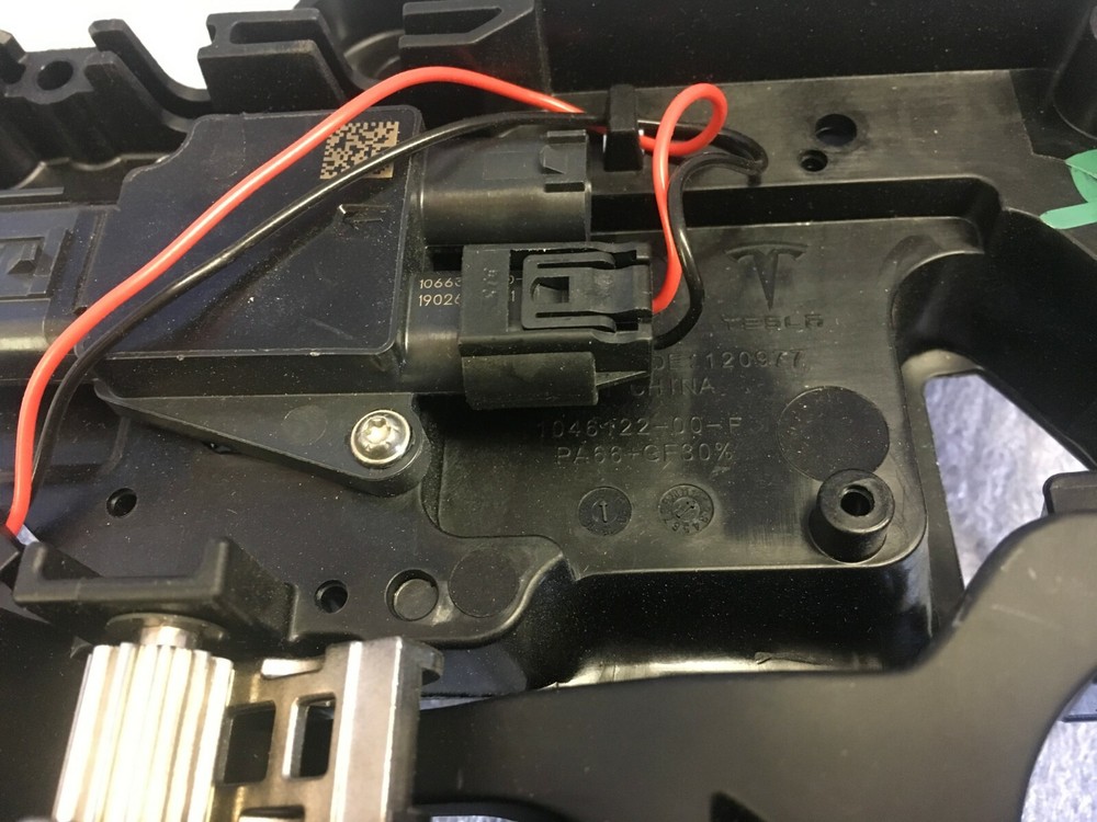 2017 2018 2019 Tesla Model S right door handle OEM