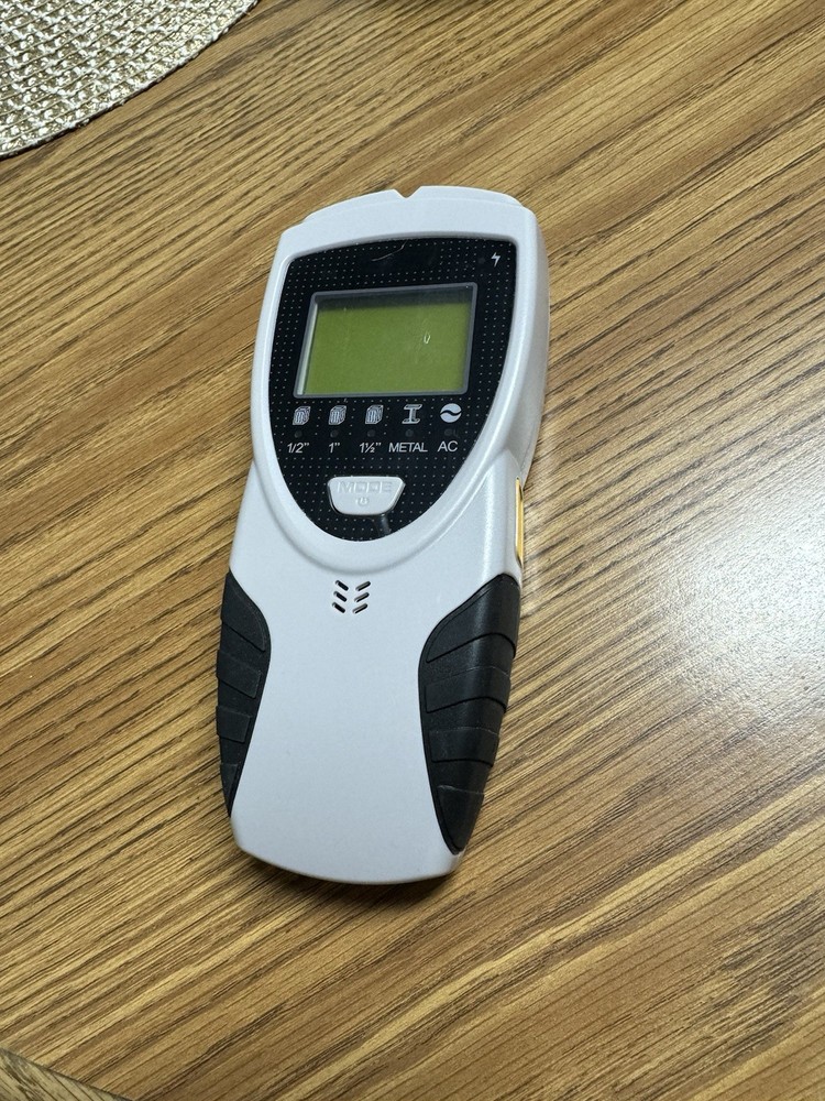 Stud Finder Shawty 5 In 1