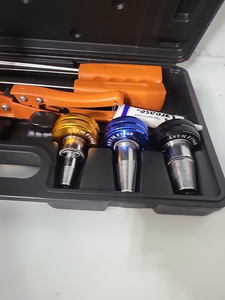 Langlier Manual Pex Pipe Expander 4 Sizes Set Cutter Case READ