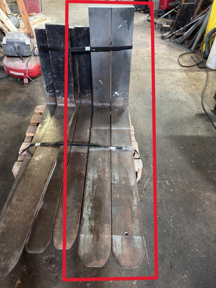 MSI Mechforge 5x42" Steel Forklift Fork