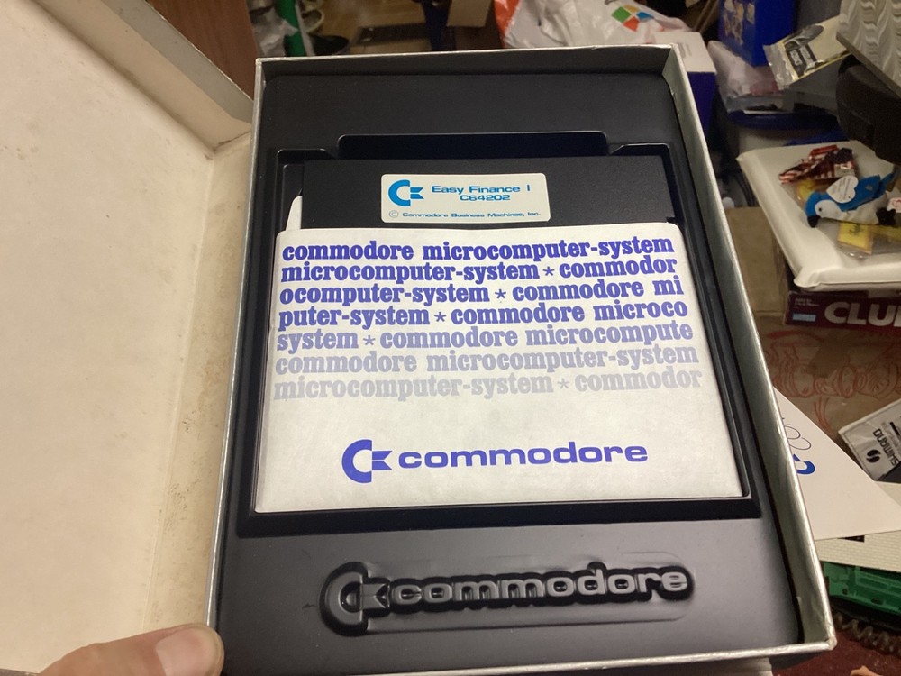 Vintage Commodore 64 Easy Finance I
