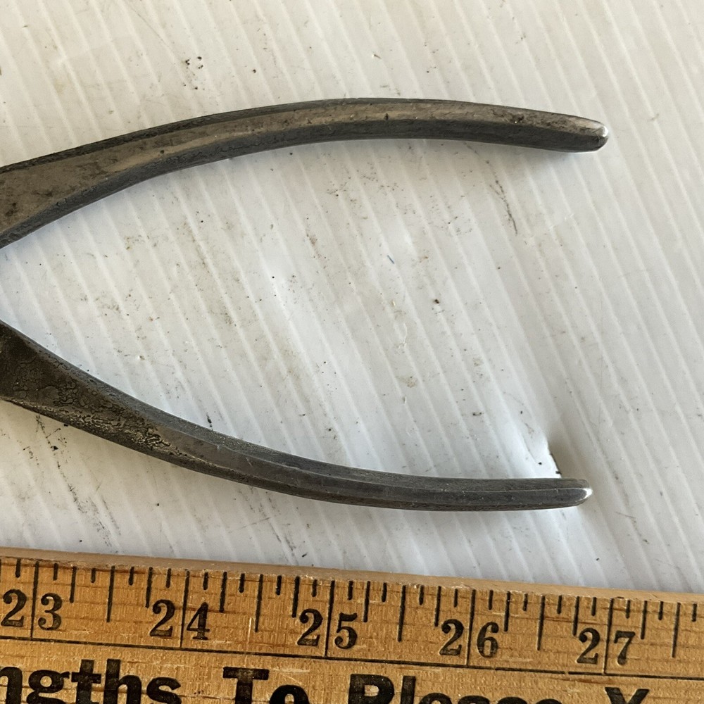 Vintage Diagonal Cutting Cutter Pliers Wire Side Tool