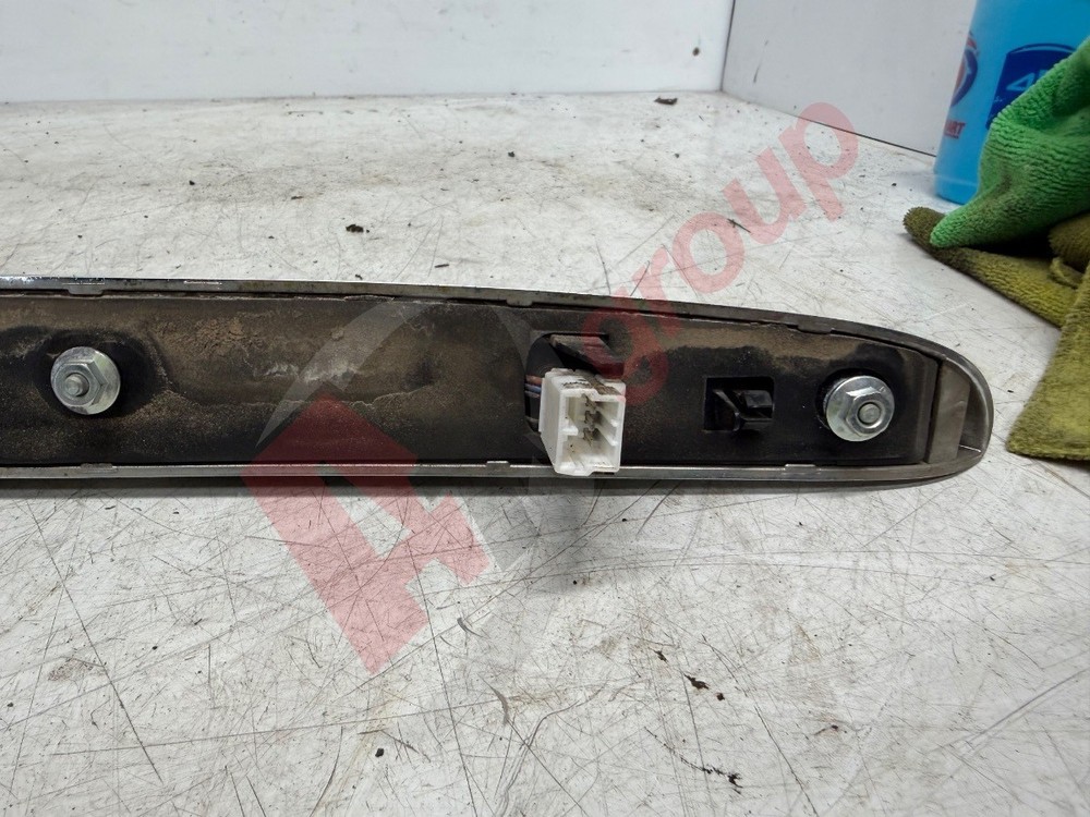 FIAT 500 07-25 TAILGATE BUTTON - 735626272 735626272