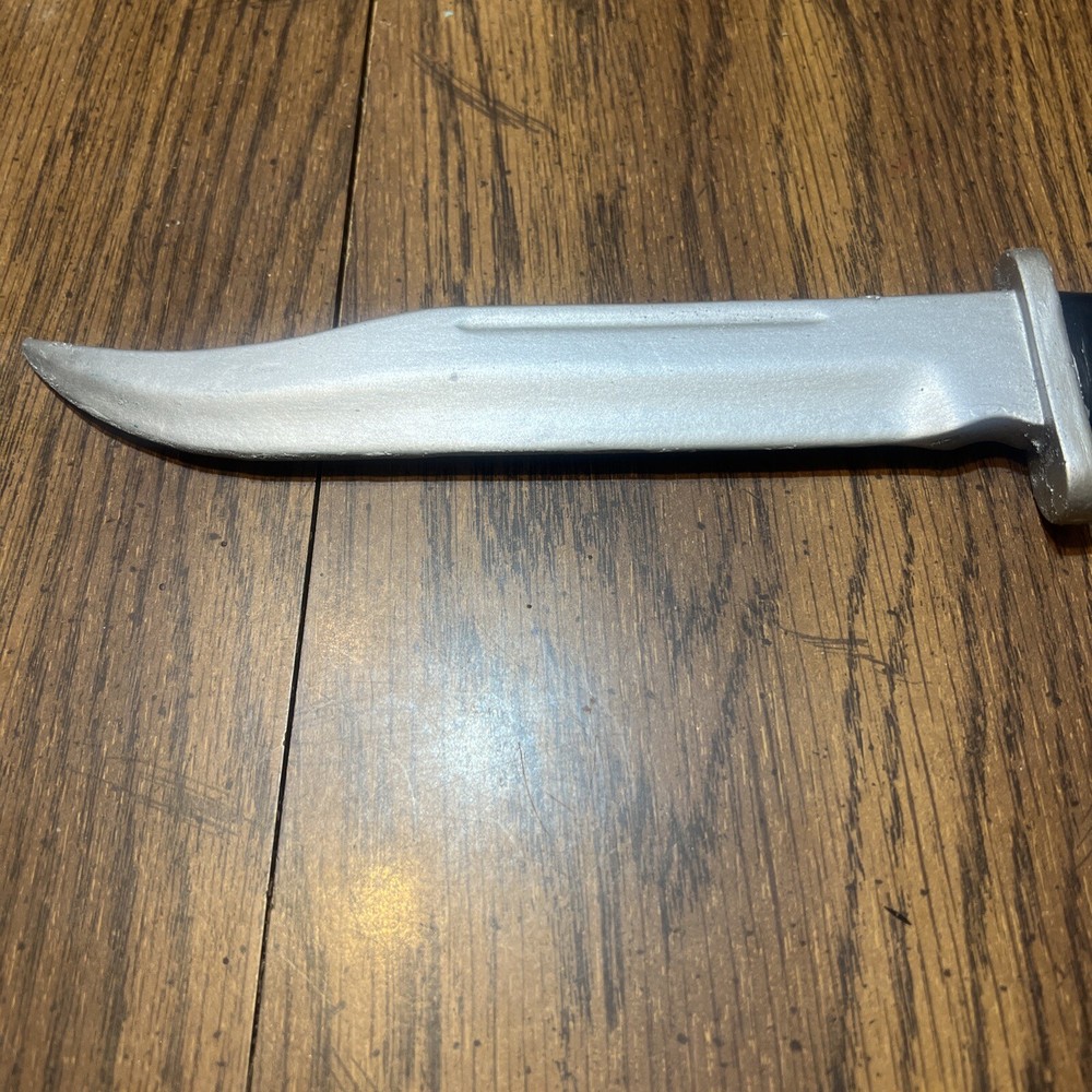 Ghostface scream “Large Full size Version” Foam knife prop