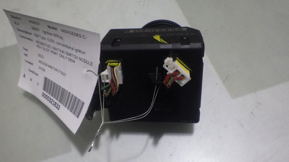 13 MERCEDES C250 Ignition Switch Module 2079057101