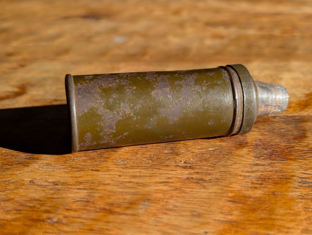 WW1 ERA US Army Sewing Kit Thread Thimble needle holder antique millitary