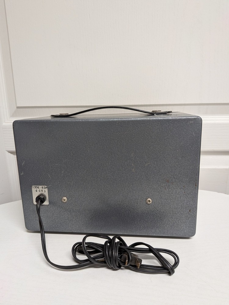 Vintage RCA RF/IF/VF MARKER-ADDER WR-70A Sweep Alignment Generator Untested