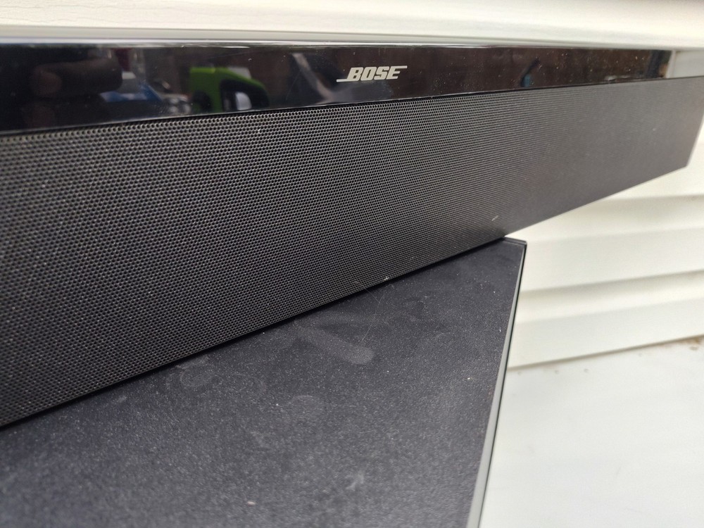 Bose Lifestyle 135 Speaker Array & Powered Subwoofer