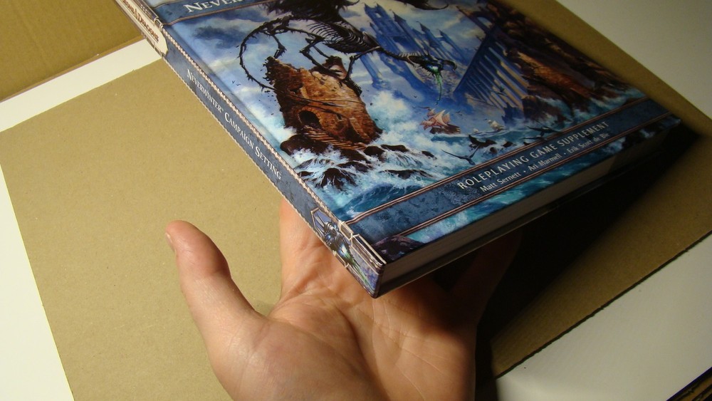 SUPER MODULE - NEVERWINTER *NEW MINT 9.8* DUNGEONS DRAGONS VAULT DROW HARDBACK
