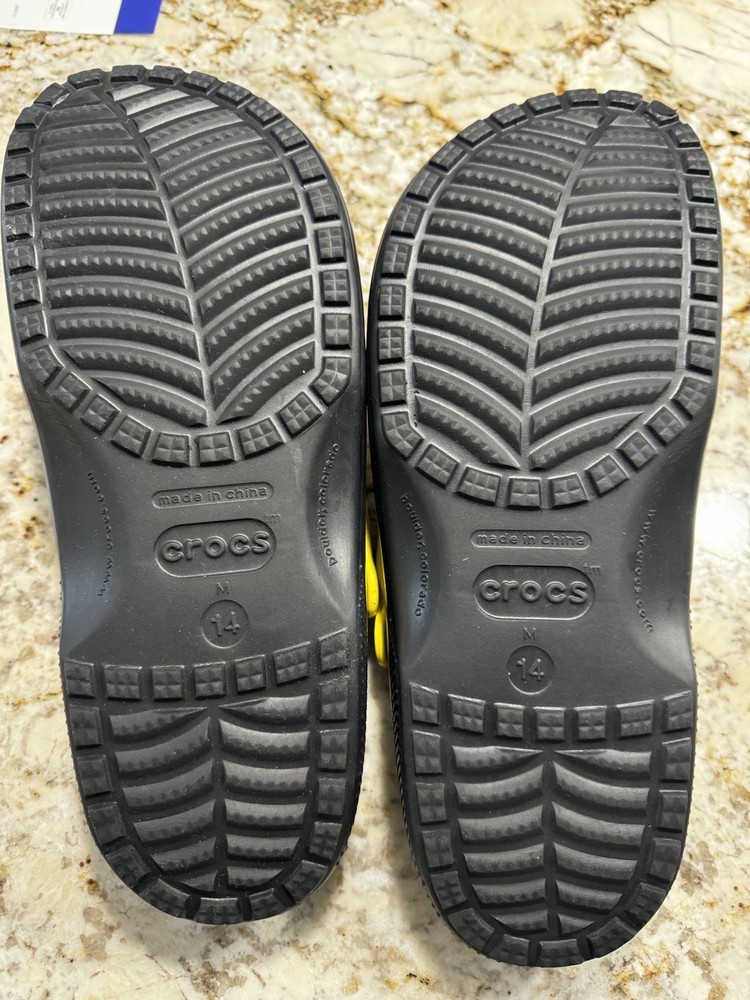 Pac-man Crocs Men’s Size 14