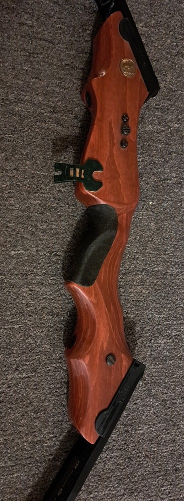 VINTAGE BEAR KODIAK BOW ARCHERY