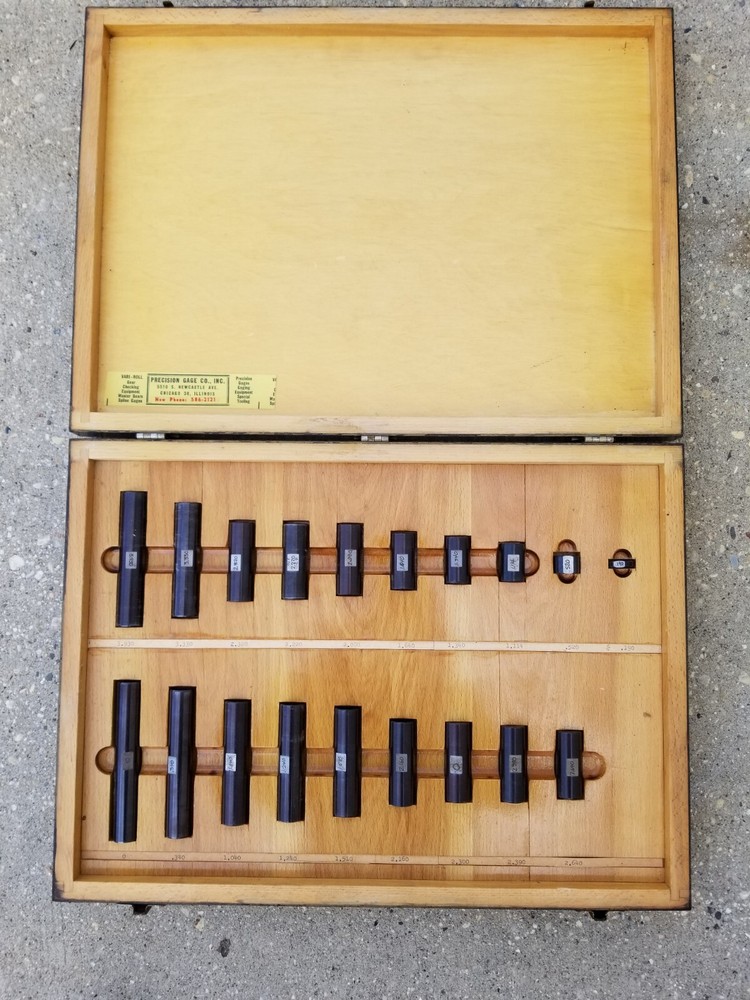 PRECISION GAGE. Co. PRECISION END MEASURING RODS