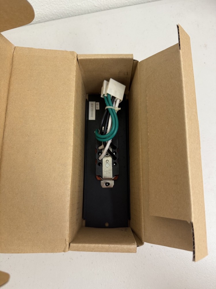 Middle Atlantic M-20IG BASIC MPR MODULE, 20 A, ISO GROUND