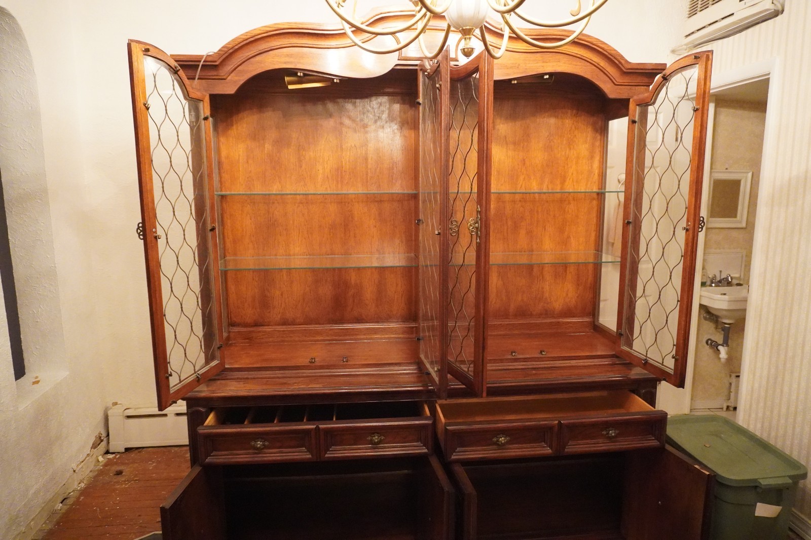 Thomasville Mahogany Breakfront