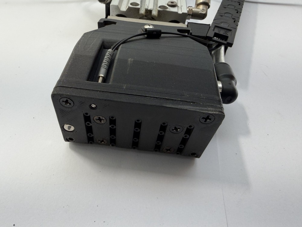 Innovative Machine Linear Motor Assembly CMD-0030862-A 121EB ALA. 602-5000-1