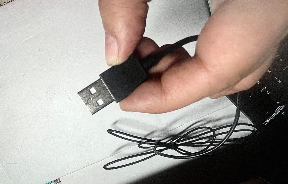 Amazon Basics USB Wired Computer Keyboard (QWERTY) and Mouse Bundle Pack, Black