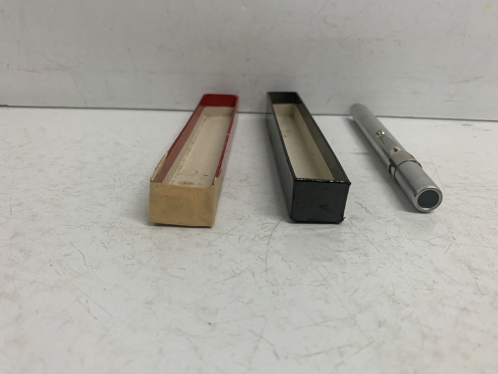 Vintage 20X Pocket Microscope S&A 20 Power in Original Box A019