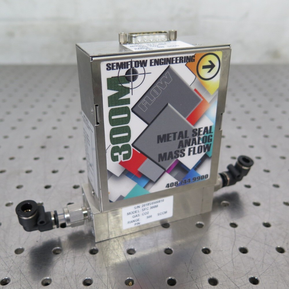 R196807 SemiFlow Engineering SFC 300M Mass Flow Controller CO2 250 SCCM