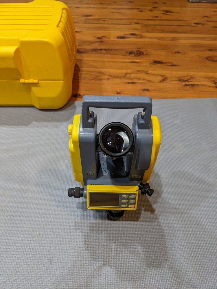 Spectra Precision DET-2
