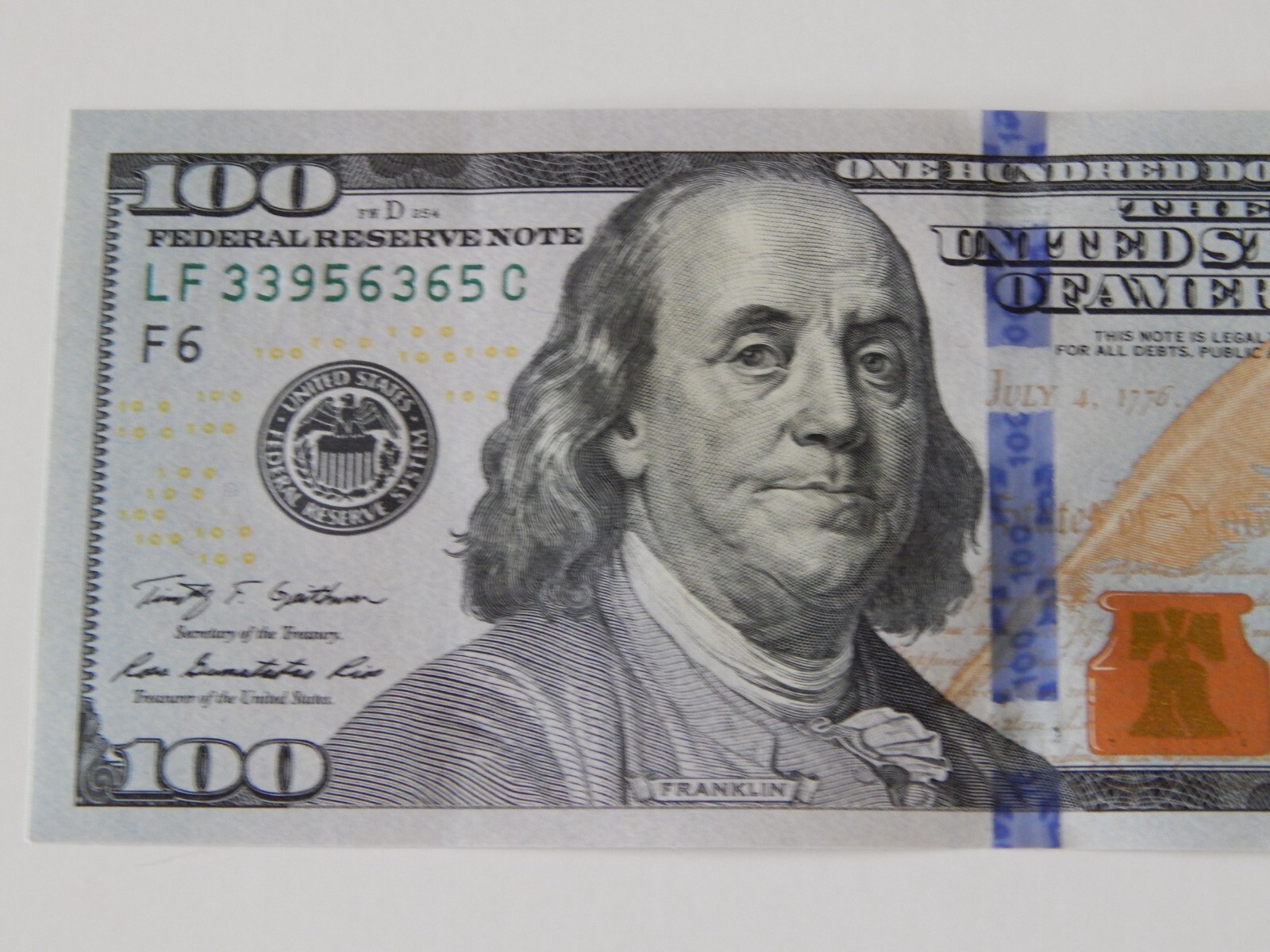THE BRAND NEW U.S. $100 ONE HUNDRED DOLLAR BILL UNCIRCULATED ITEM #1736.