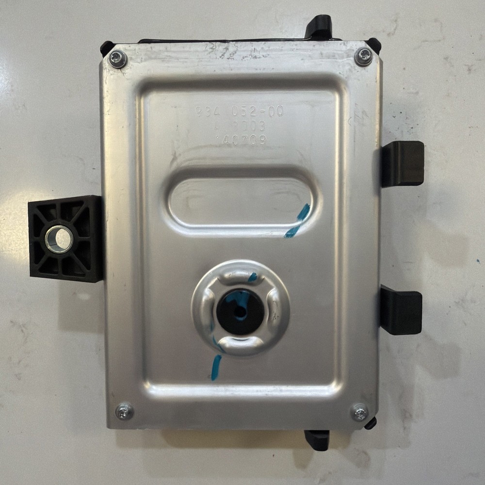 2015-2016 GM FUEL PUMP CONTROL MODULE SENSOR OEM 23488511