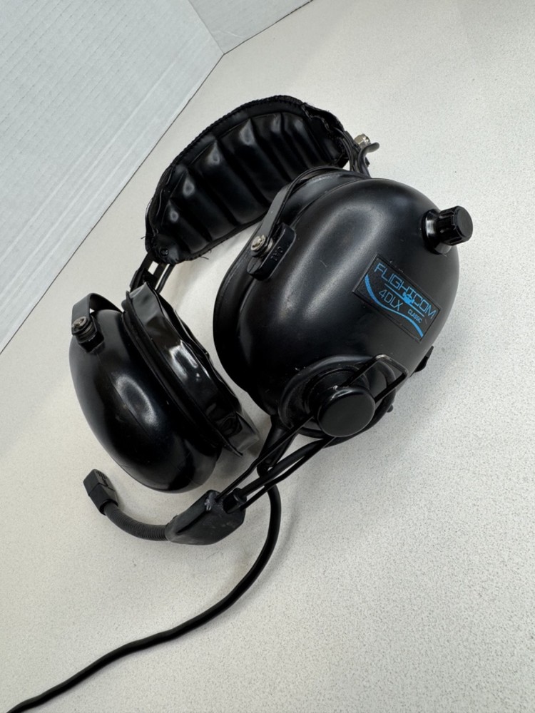 Flightcom Classic Aviation Headset Black | Model 4DLX