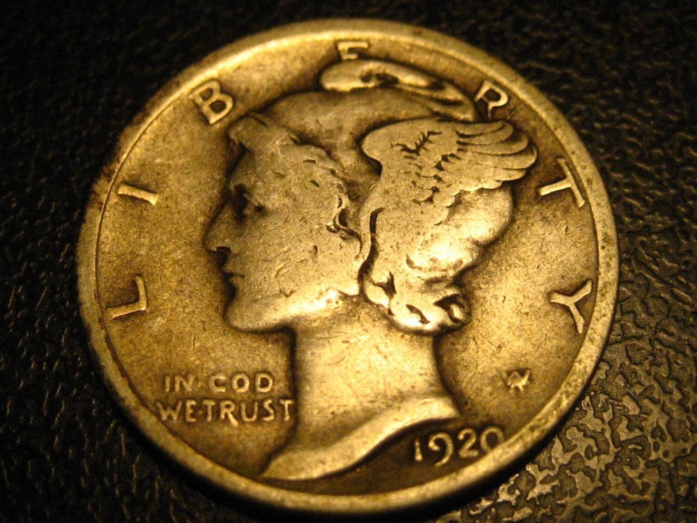 1920-P 90 % Silver Mercury Head Dime