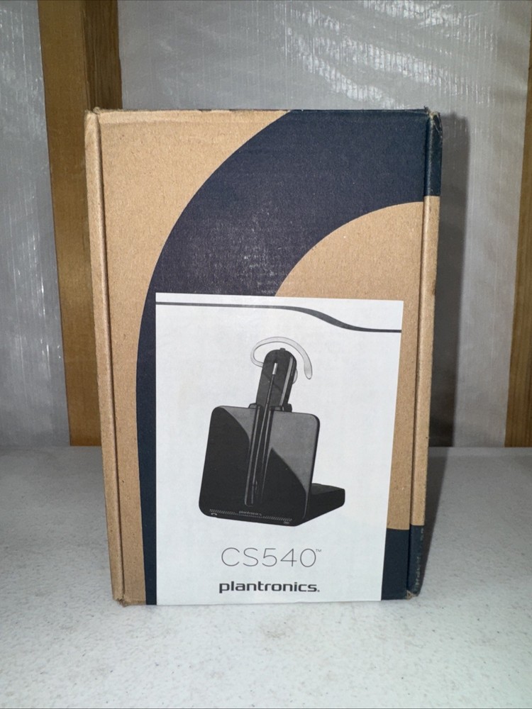 New Plantronics CS540 Wireless Headset System Black Complete In Box 84693-01