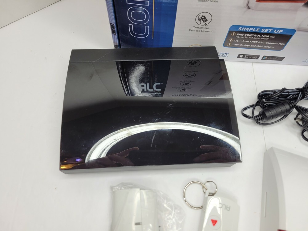 ALC-AHS613 Home Wireless Security System Starter Kit by ALC Used