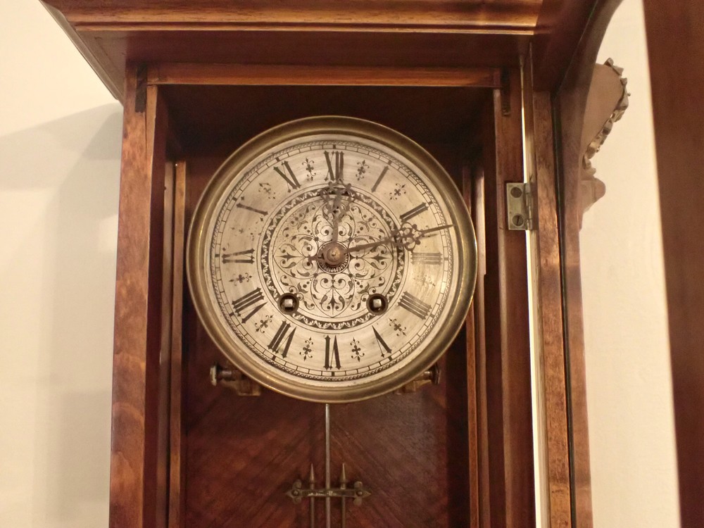 ANTIQUE GERMAN LENZKIRCH SPRING DRIVEN TIME AND STRIKE WALL CLOCK