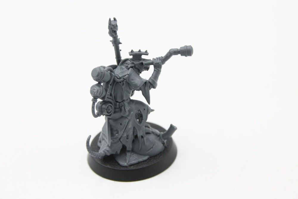 Used Warhammer AoS Skaven: Warplock Engineer