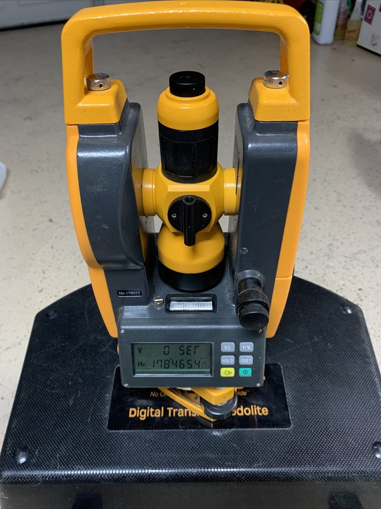 CST / Berger Digital Transit Theodolite DGT 10