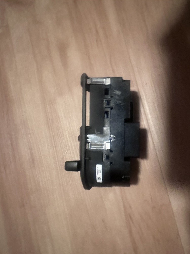 4080940c2 International Headlight Switch