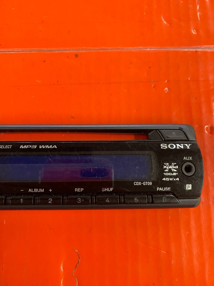 SONY CDX-GT09 FACEPLATE