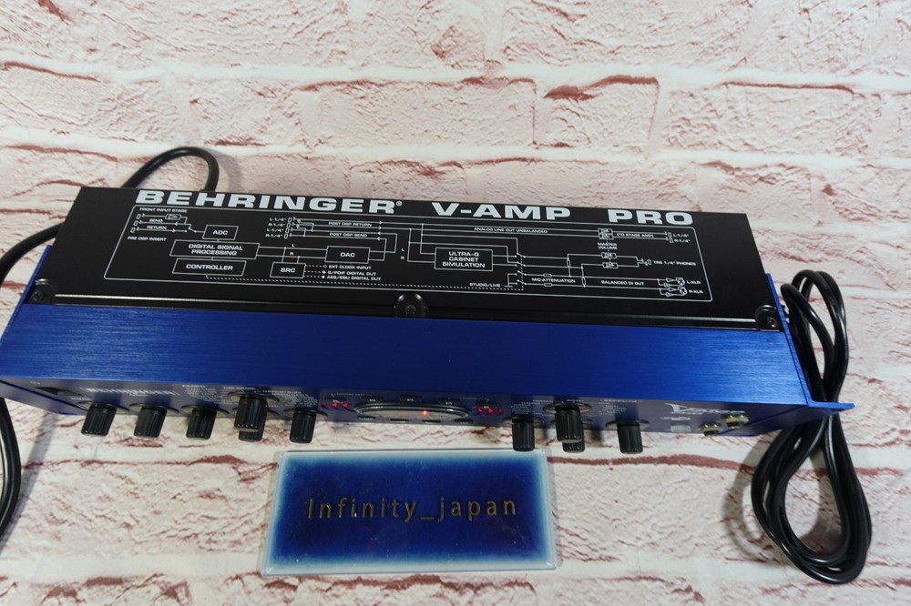 BEHRINGER V-AMP PRO Guitar Amp Simulator Multi-Effects fast ship from japan
