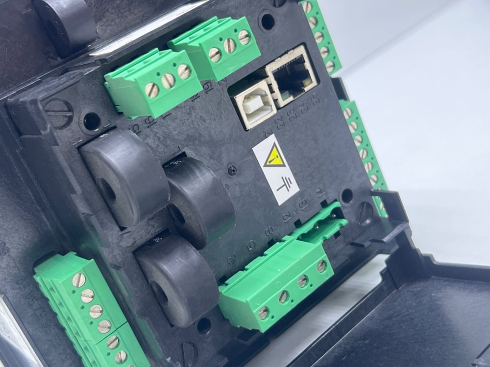 ISKRA MC 774 QUALITY ANALYZER
